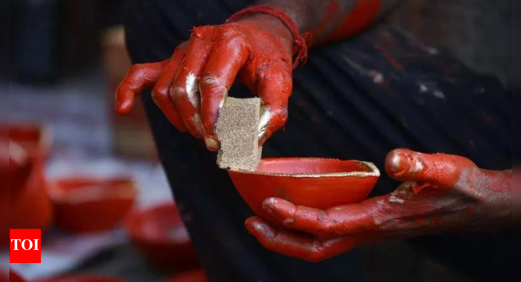 Delhi: 2L diyas to light up Diwali; officials rule out community firecracker displays