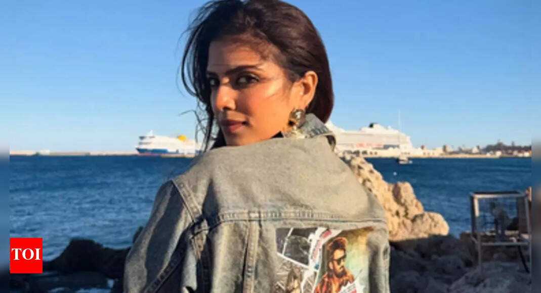 Malavika stuns in Greece; films for Prabhas' ‘The Raja Saab,’ horror thriller eyes record release
