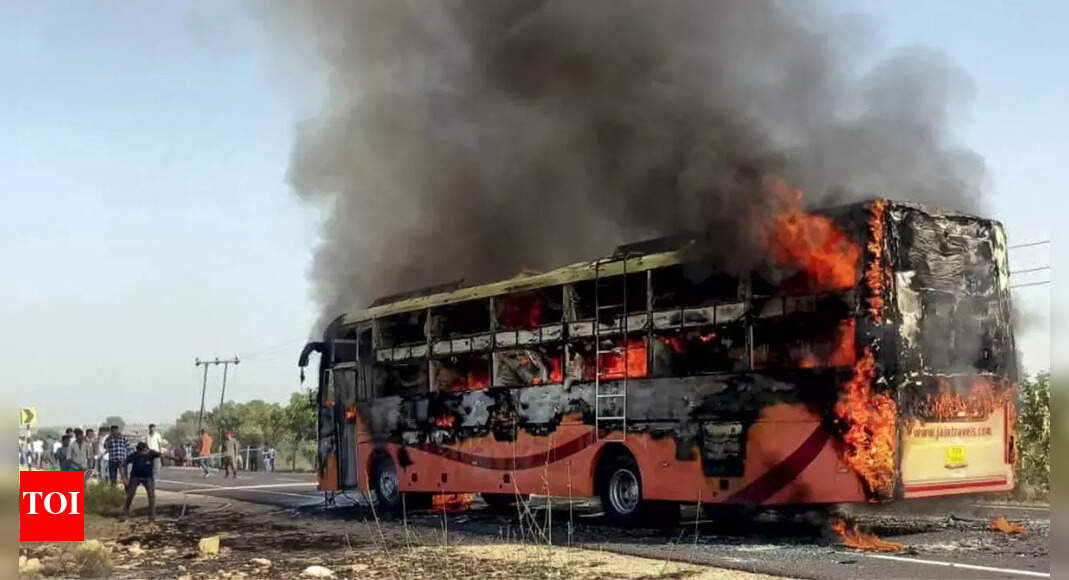 Rajasthan fire tragedy: Bus travelling from Jaisalmer to Jodhpur catches fire; casualties reported Rajasthan fire tragedy: Bus travelling from Jaisalmer to Jodhpur catches fire; casualties reported