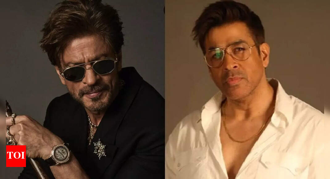 <div>Shah Rukh Khan’s 'Mannat' is like Buckingham Palace?</div>