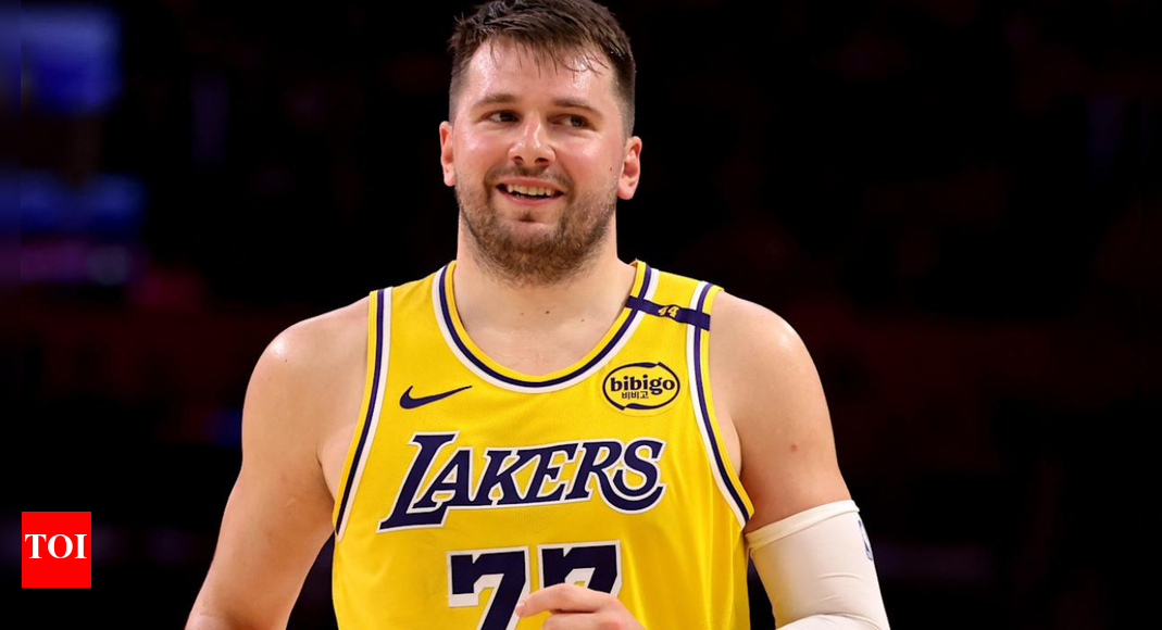 “Doncic show total” - Luka Doncic’s preseason debut generates heartwarming fan reactions as his performance feels like a “holiday”