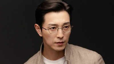 Jung Sung-il ends nine-year marriage by mutual agreement; duo committed to co-parenting son