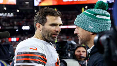  Aaron Rodgers and Joe Flacco to go head-to-head in rare over-40 Quarterback matchup