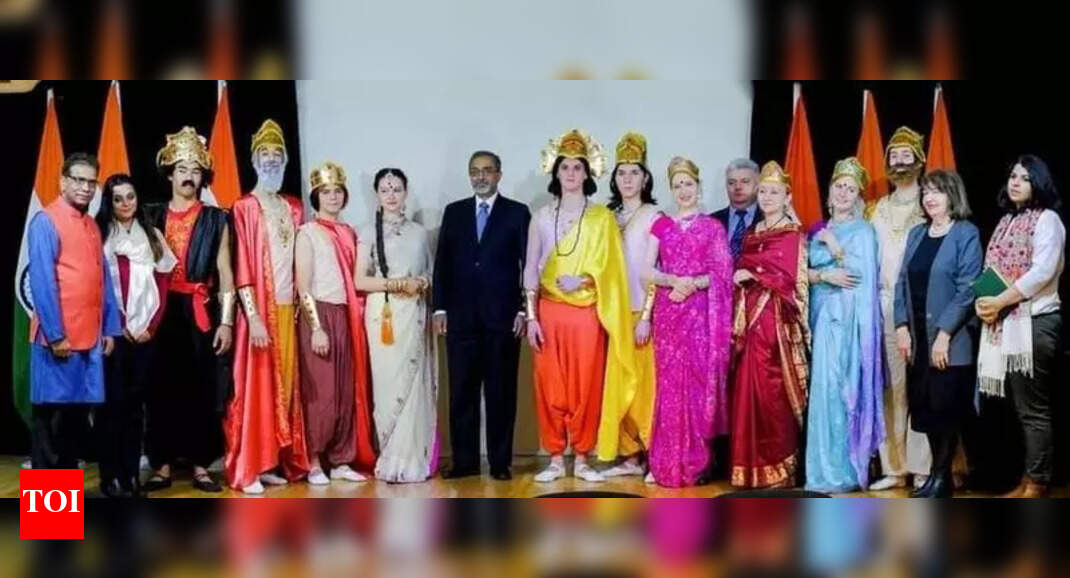 Russian art, Java puppetry and Thai touch in Ayodhya Ramlila