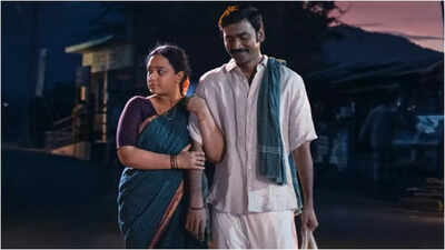  Dhanush’s drama film sees further drop; Earns Rs 39 lakhs