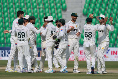 pakistan-south-africa-cricket.jpg
