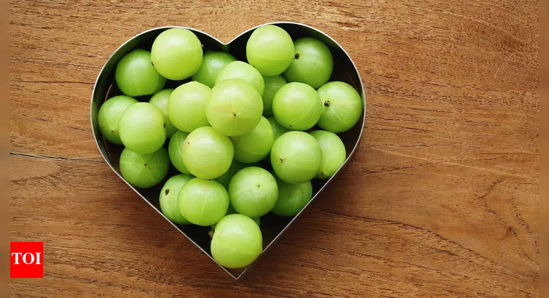 Amla benefits: Lowers bad cholesterol and supports better heart health