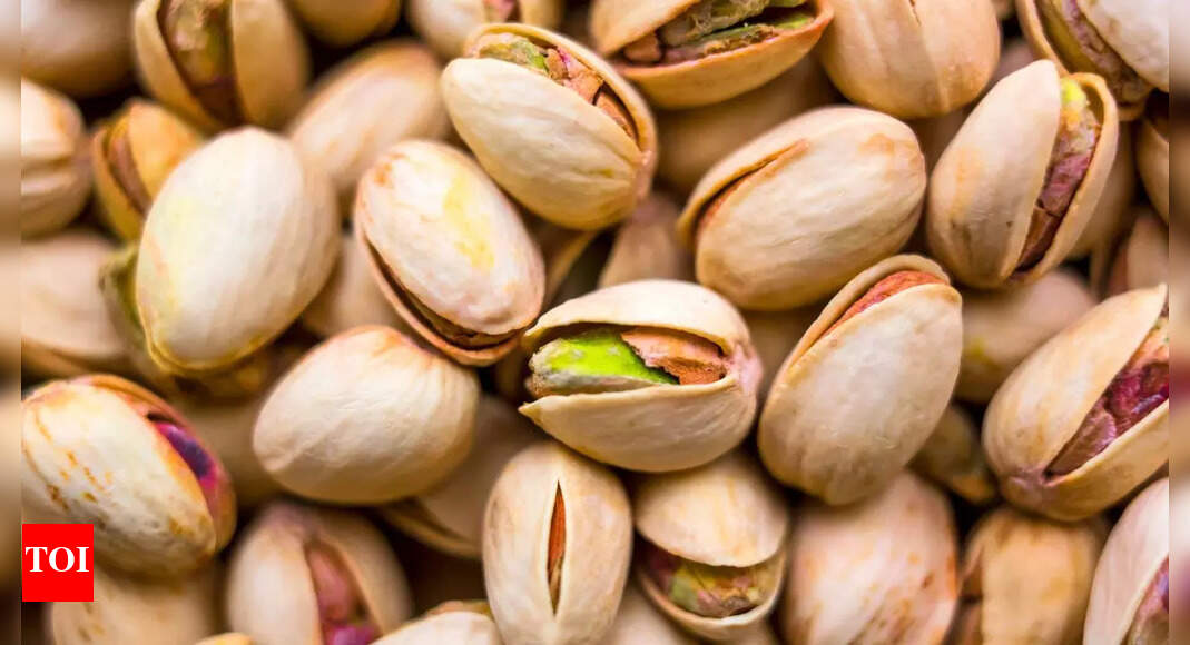 Pistachios may help prevent age-related vision decline; here’s how they protect your eyes | – The Times of India