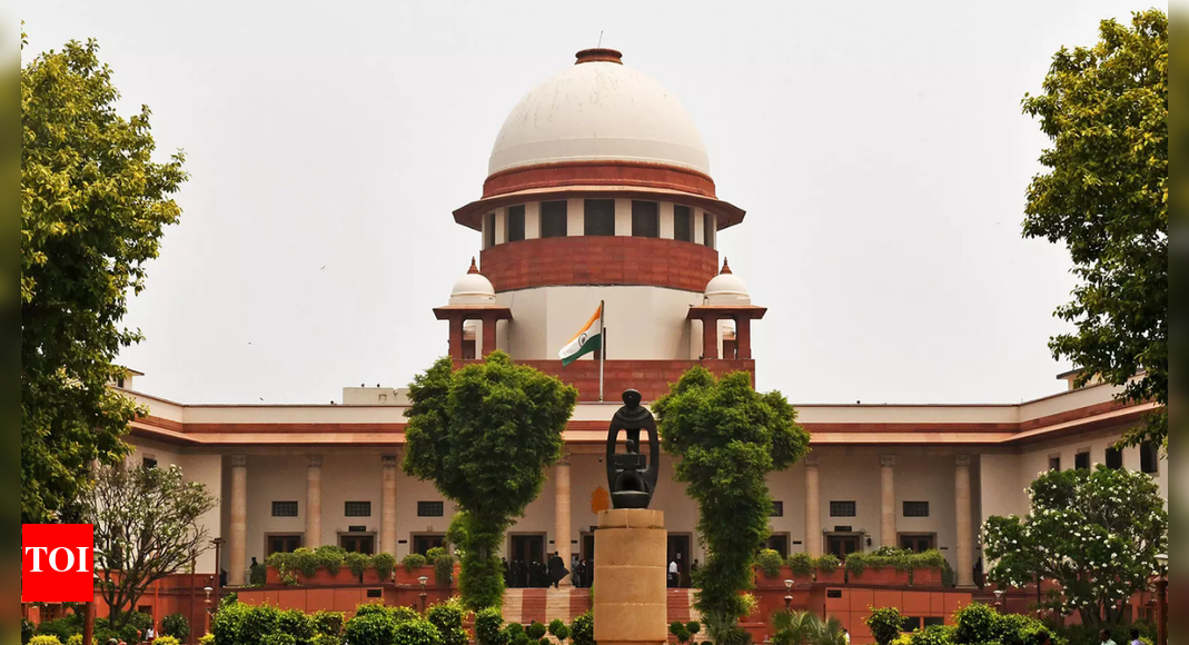 <div>'Not ready to evolve': Supreme Court on Centre opposing lethal injection as mode of execution; plea seeks end of hanging</div> <div>'Not ready to evolve': Supreme Court on Centre opposing lethal injection as mode of execution; plea seeks end of hanging</div>