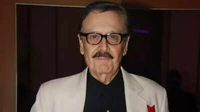 ‘There were bombs going off’: Parikshit Sahni recalls getting death threats during ‘Gul Gulshan Gulfam’ shoot in Kashmir | – The Times of India