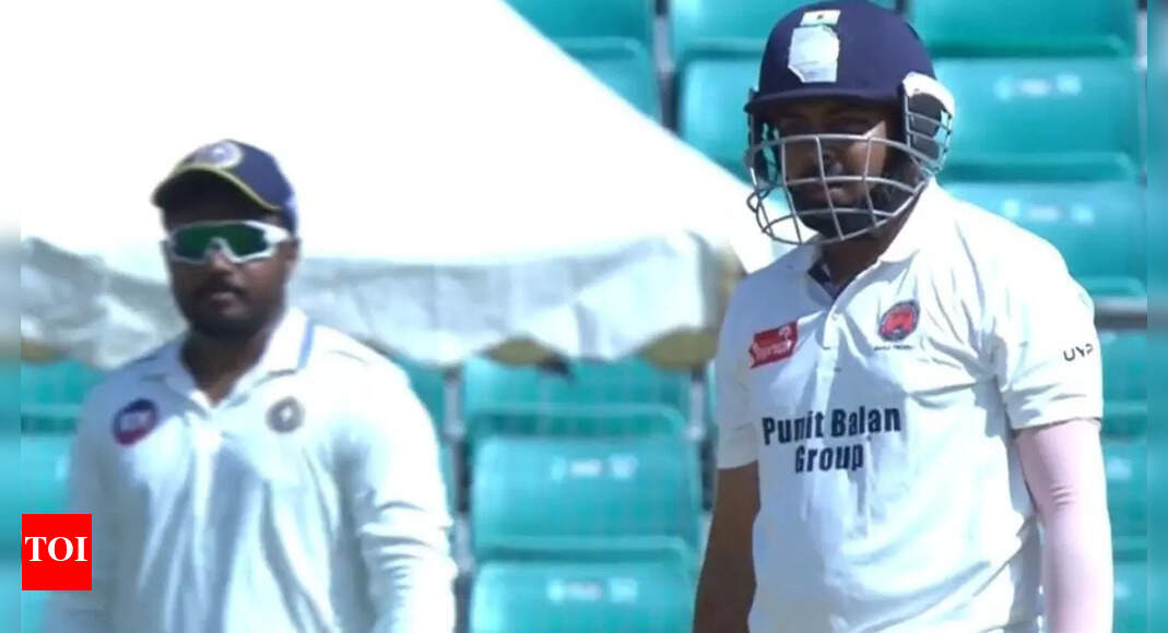 How a wicked inswinger sent Prithvi Shaw back for a duck