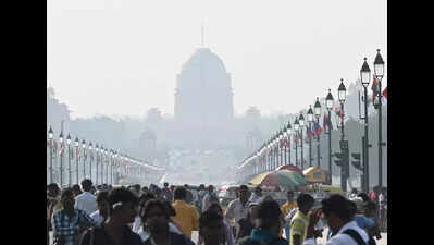  Ahead of Diwali, Delhi-NCR AQI worsens within ‘poor’ category