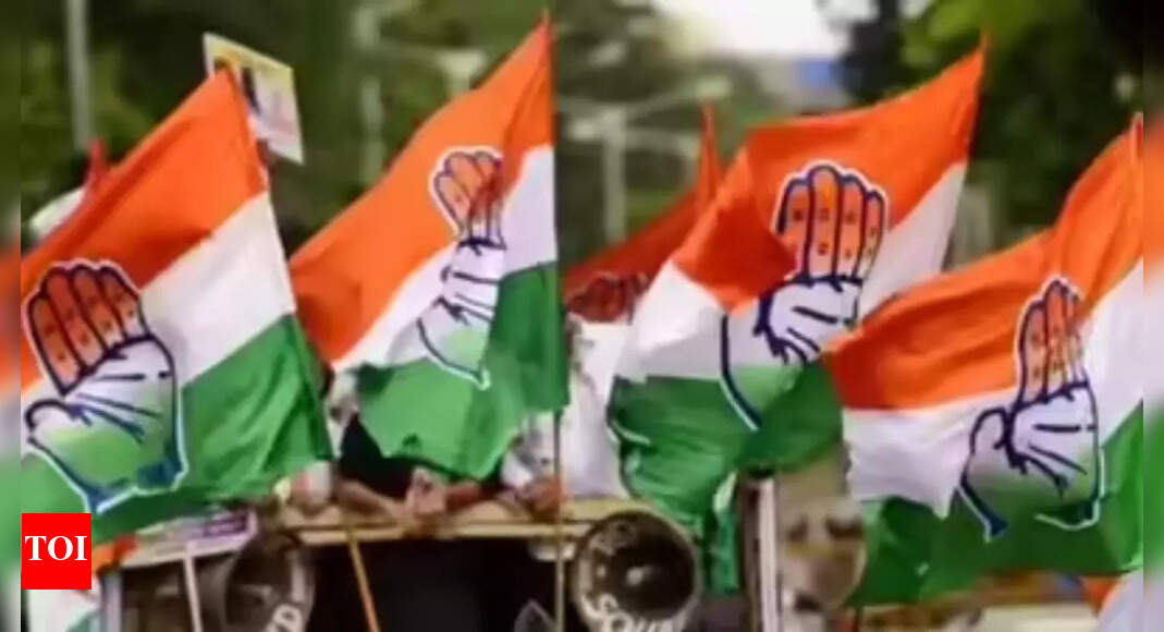 Bihar polls: Congress fields over 10 candidates; no Mahagathbandhan seat-sharing deal yet