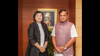 Himanta meets S’pore envoy in Delhi, seeks cooperation