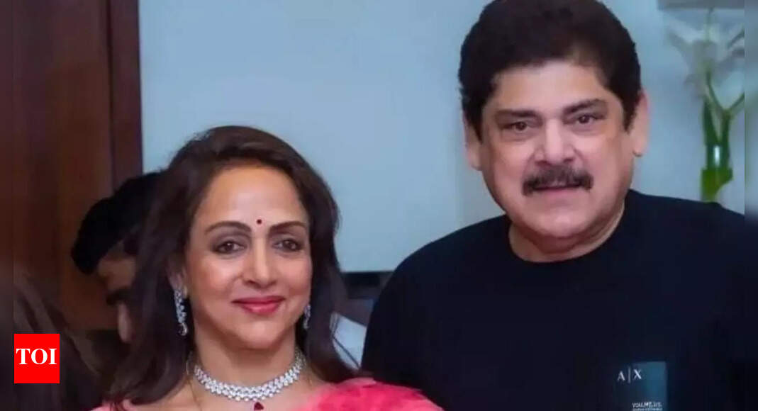 ‘Lost a dear friend,’ says Hema Malini in an emotional note for Pankaj Dheer as the ‘Mahabharat’ actor passes away due to Cancer | Hindi Movie News – The Times of India