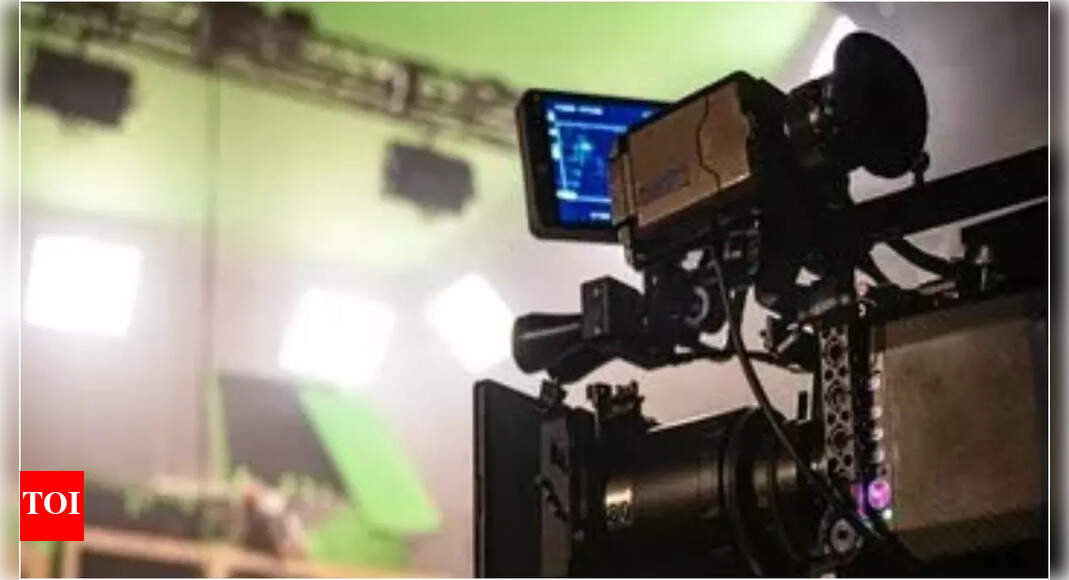 Dulquer Salmaan’s production house faces casting couch controversy: AD Dhinil Babu named; complaint filed | Malayalam Movie News – The Times of India