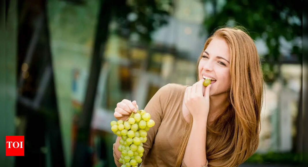 यह फल आपके दिल के दौरे, मनोभ्रंश और आंत की समस्याओं के जोखिम को कम कर सकता है; यहाँ विज्ञान क्या कहता है |