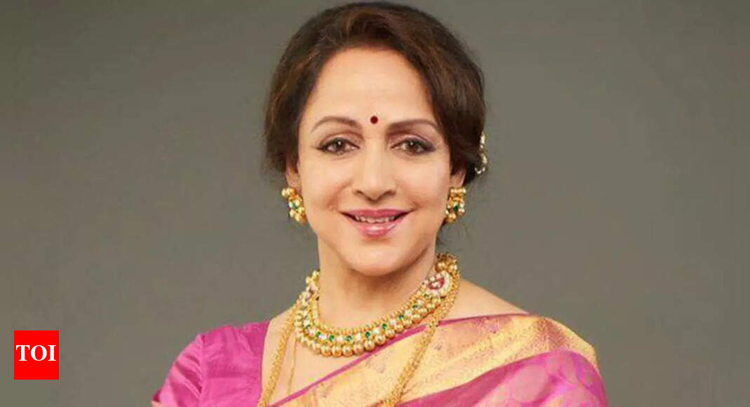Hema Malini turns 77: The dream girl reveals the secret behind her timeless beauty and grace; 'I am on the public stage so I look good'