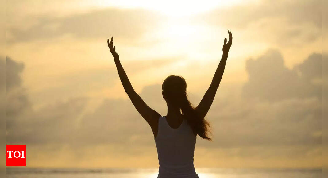 Sunlight therapy: A simple morning habit that boosts mood and immunity