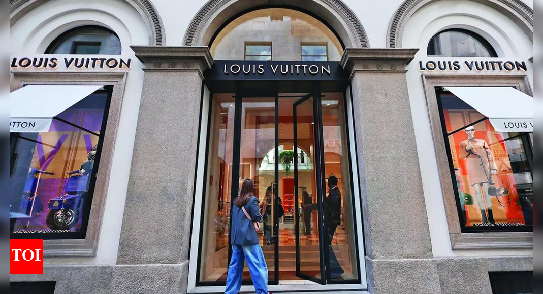 LVMH shares soar 14% on strong China demand: European luxury stocks adds bn, investors cheer sector revival – The Times of India LVMH shares soar 14% on strong China demand: European luxury stocks adds bn, investors cheer sector revival – The Times of India