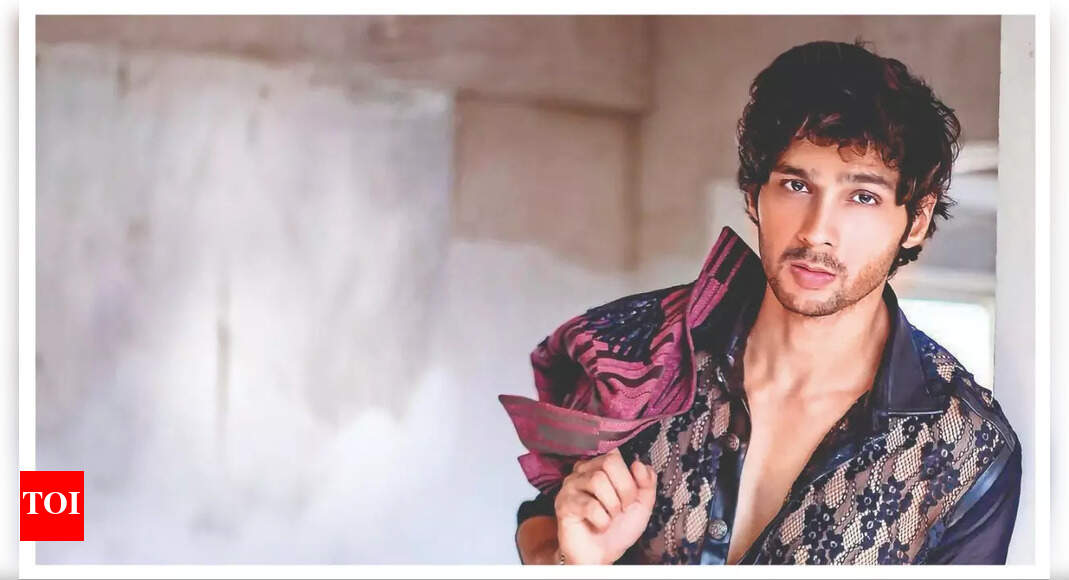 Television gave me stability, but now I’m experimenting: Abhishek Kumaarr
