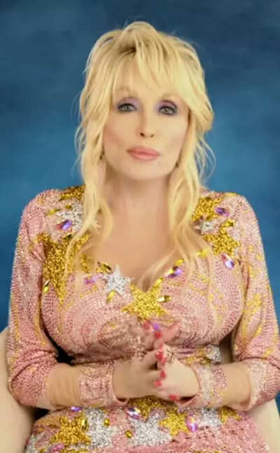 Los Angeles, Oct 16 (IANS) Singer-actress Dolly Parton is over the moon as her iconic song ‘Jolene’ has clocked 52 years of its release. The singer-actress celebrated the 52nd anniversary of her song with a throwback video. Dolly Parton celebrates 52 years of 'Jolene': Shares throwback video; Reveals song's real-life inspiration