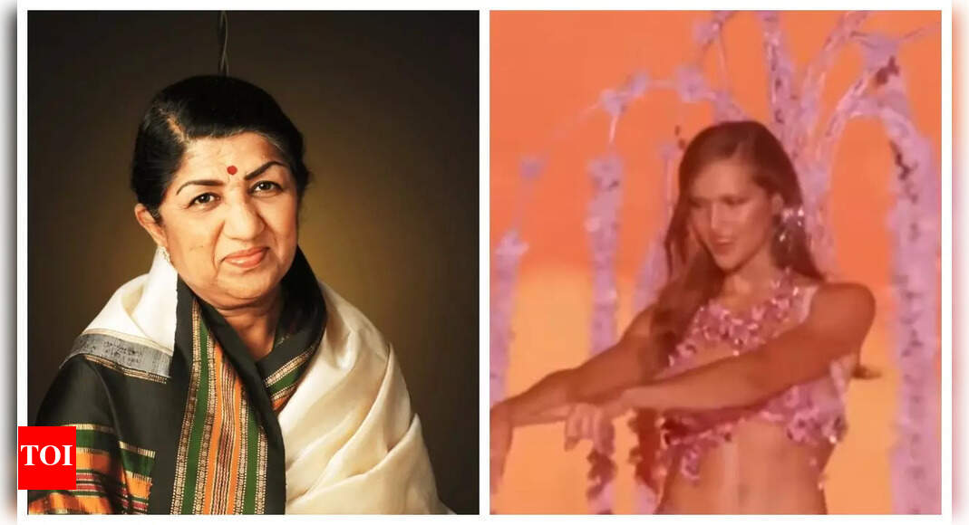 Victoria’s Secret: Lata Mangeshkar’s ‘Tere Mere Beech Mein’ plays during fashion show, Desi fans STUNNED by Bollywood touch | – The Times of India