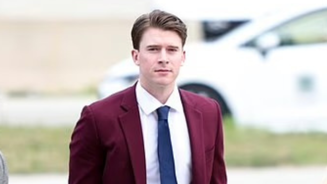 Carter Hart signs with Vegas Golden Knights weeks after being cleared in 2018 Canada sexual assault case