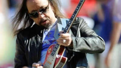  Kiss guitarist passes away following a recent fall; fans mourn
