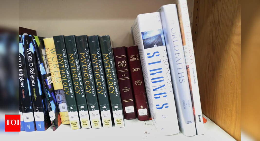 Oklahoma rescinds Bible mandate in public schools: Here's what to know