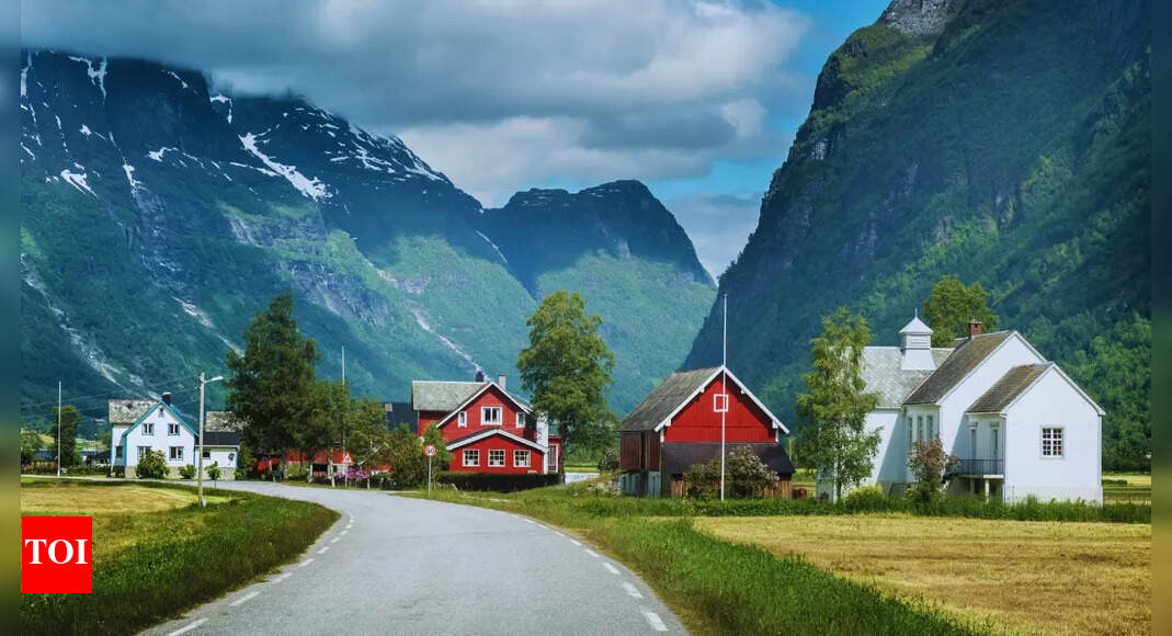 Is this inhabited island the world's first time-free zone?