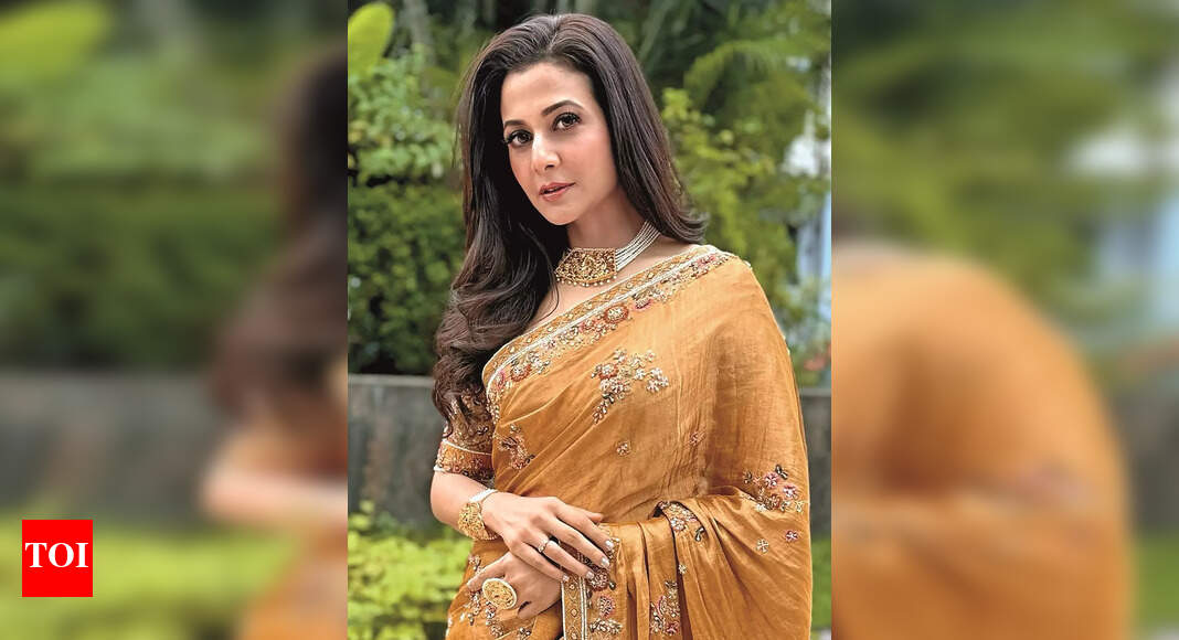 Diwali makes our kids smile: Koel Mallick