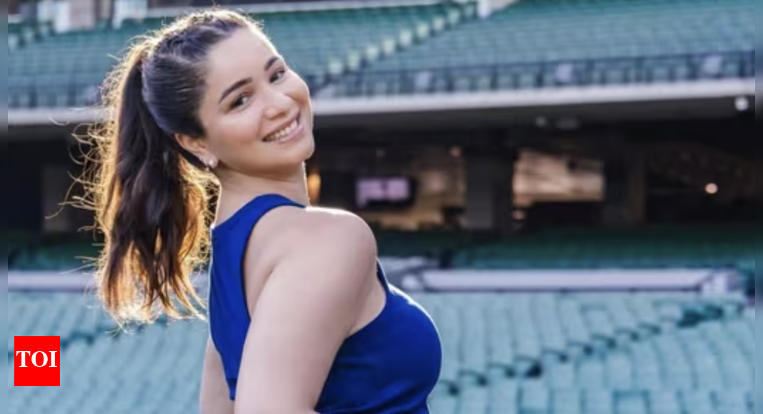 Sara Tendulkar reveals how she stays healthy, her cheat meals, and protein-packed smoothie recipe