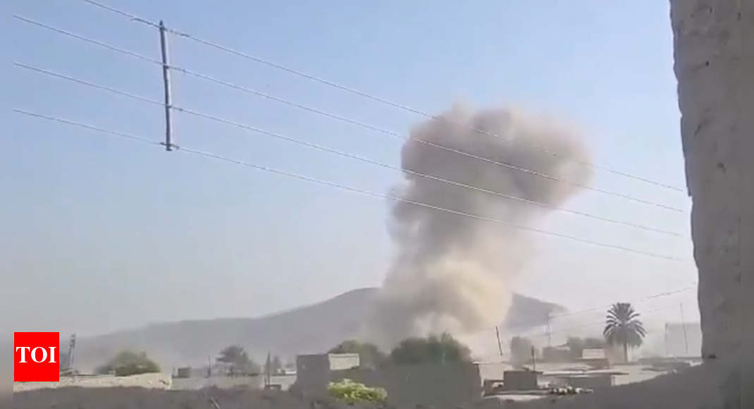 <div>'Rammed vehicle into wall': Suicide attack on Pakistan security forces' camp; viral video shows huge blast</div>