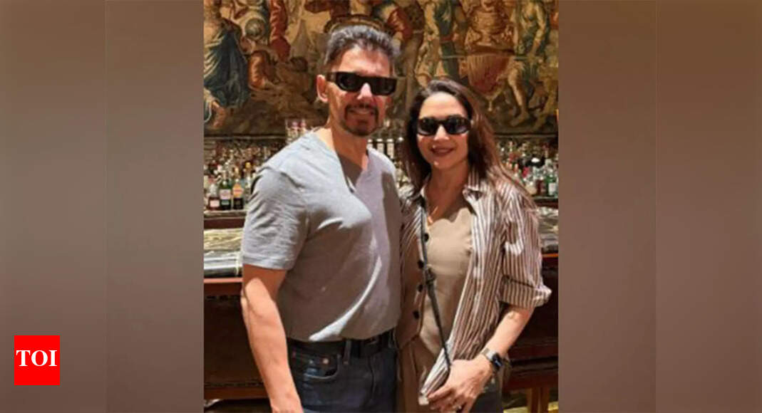 Madhuri shares sweet video on her 26th wedding anniversary