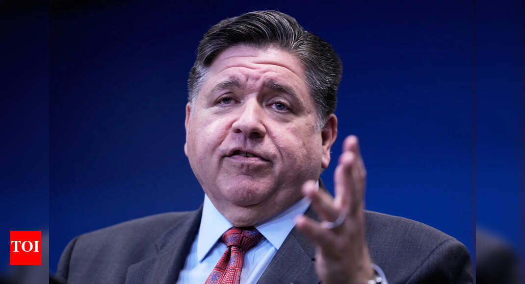 'I love cards': Illinois governor JB Pritzker on winning $1.4 million at Las Vegas casino; calls himself 'incredibly lucky'