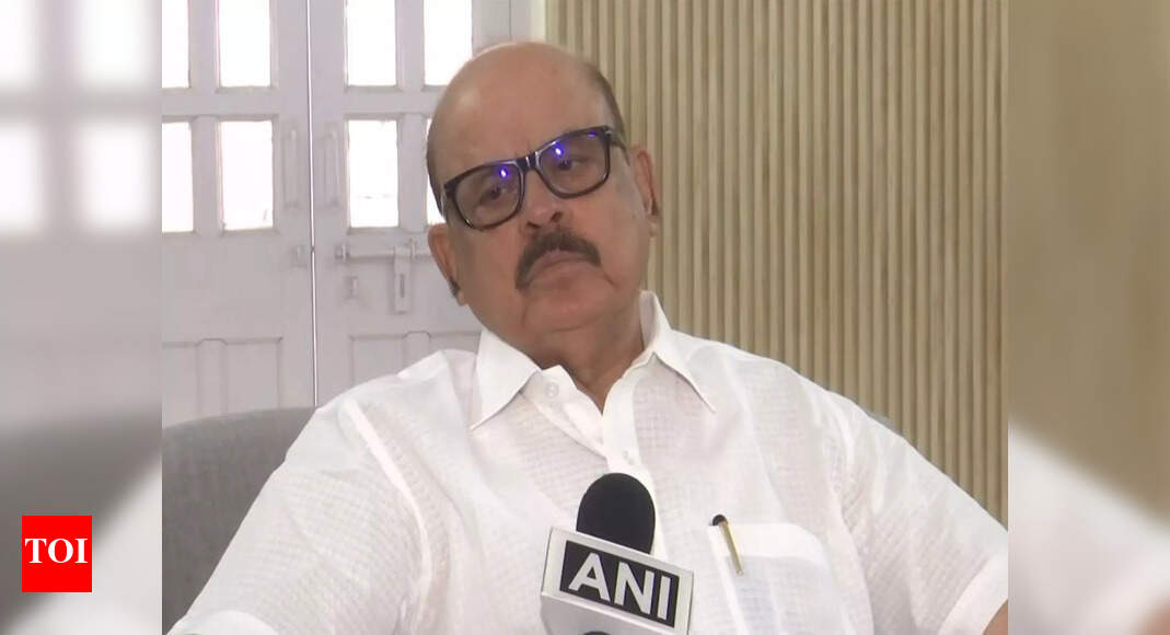 Bihar elections 2025: Congress MP Tariq Anwar backs early CM face announcement; rallies behind Tejashwi Yadav