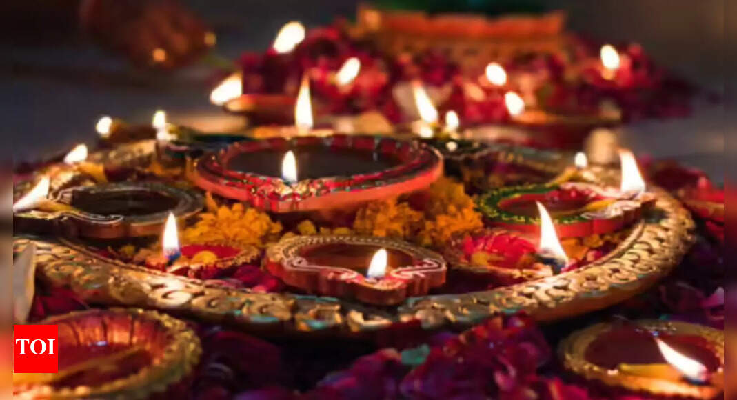 Diwali 2025 Calendar: What are the Five days of Deepawali Festival?