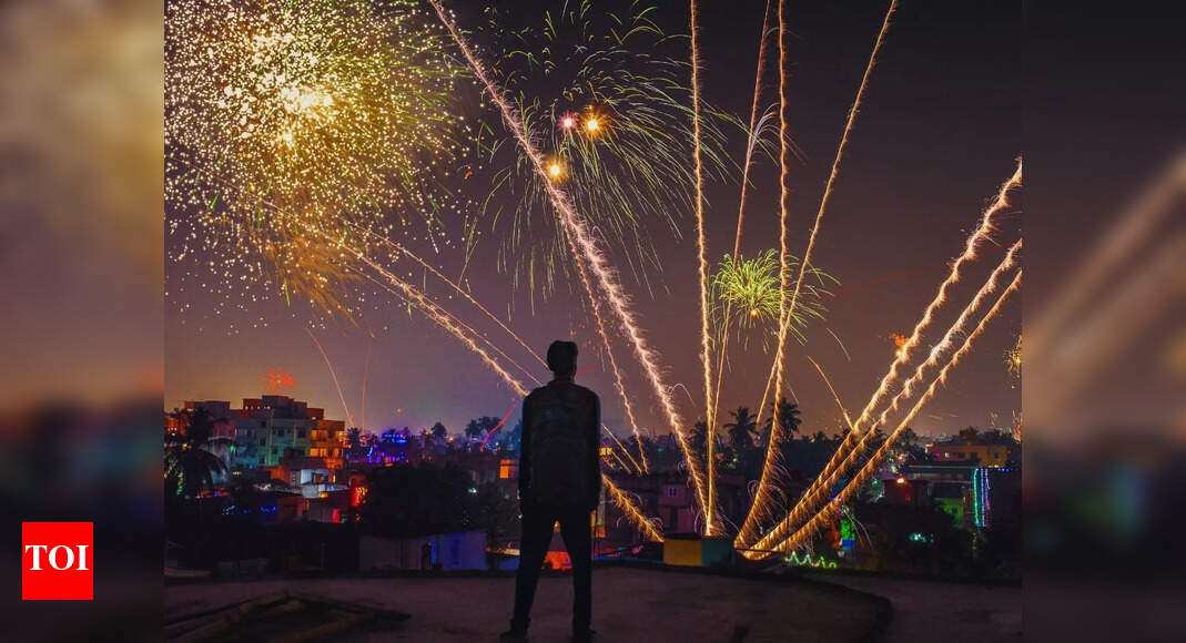 Youths in twin cities redefine Diwali celebrations with rooftop parties
