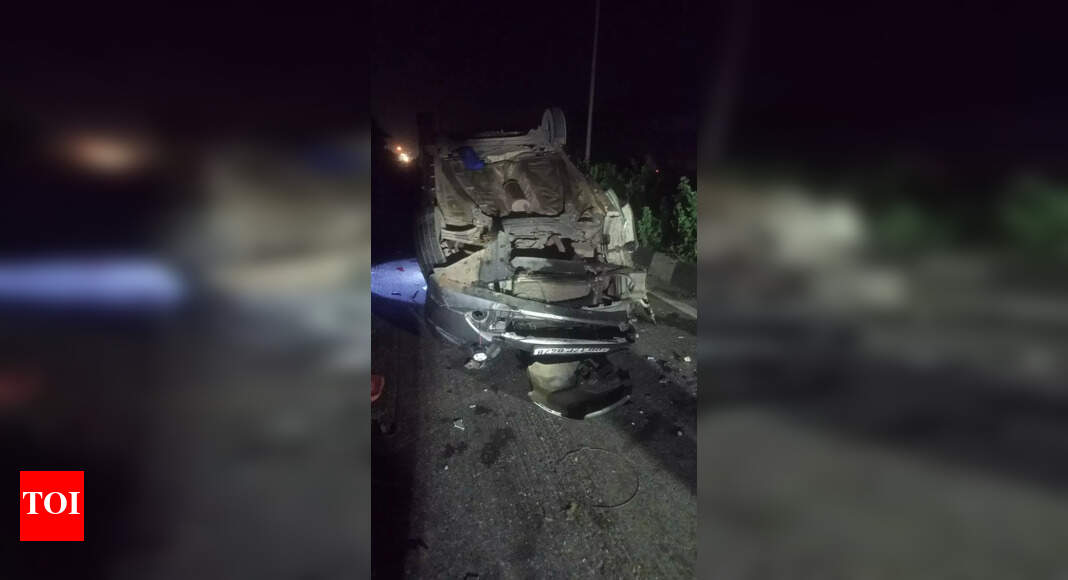 Tragic car accident in Bargarh claims lives of businessman and two employees