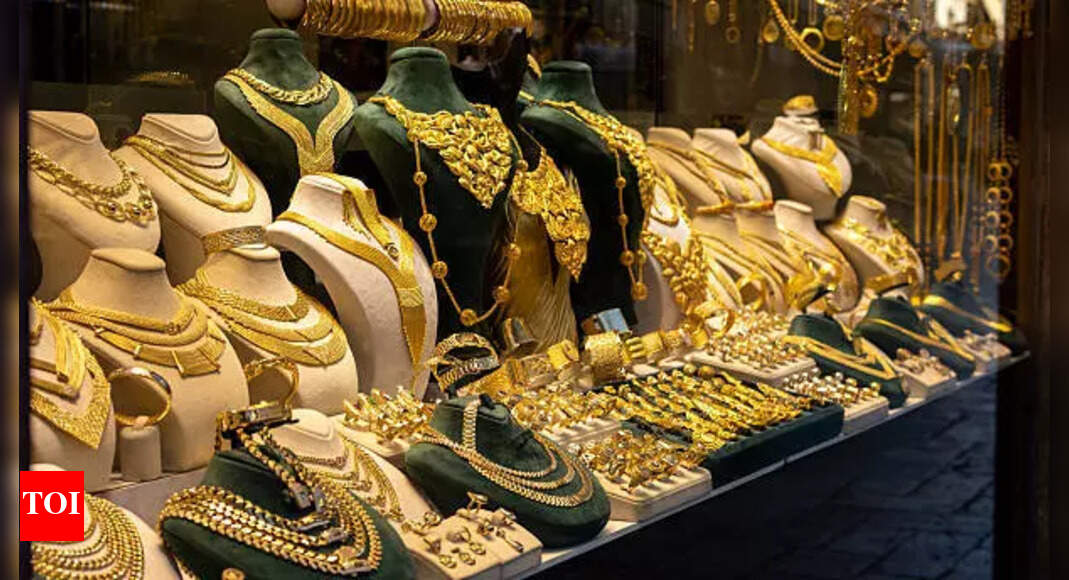 Jewellery pieces to buy on Dhanteras 2025