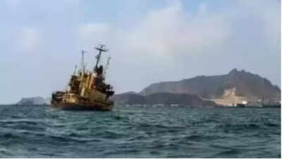 प्रतीकात्मक फ़ाइल फ़ोटो मोजाम्बिक नाव त्रासदी: तीन भारतीयों की मौत, पांच लापता; तलाश जारी है