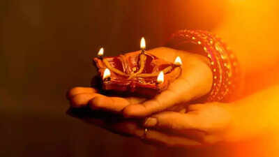  Inspiring Quotes and Messages to Help You Discover Your Inner Light