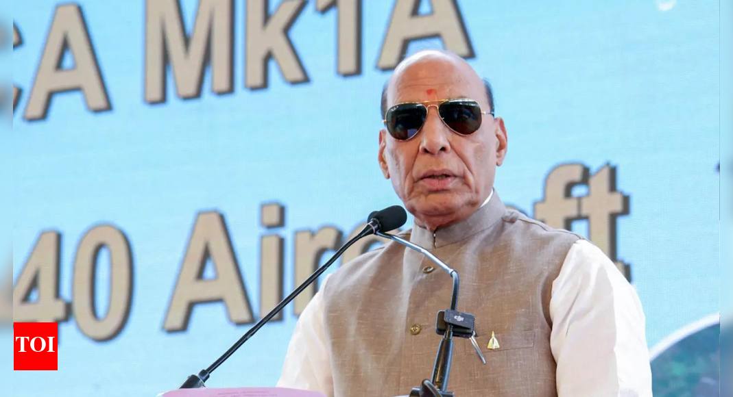 <div>'Every inch within BrahMos range': Rajnath warns Pakistan, says Operation Sindoor was 'just a trailer'</div> <div>'Every inch within BrahMos range': Rajnath warns Pakistan, says Operation Sindoor was 'just a trailer'</div>