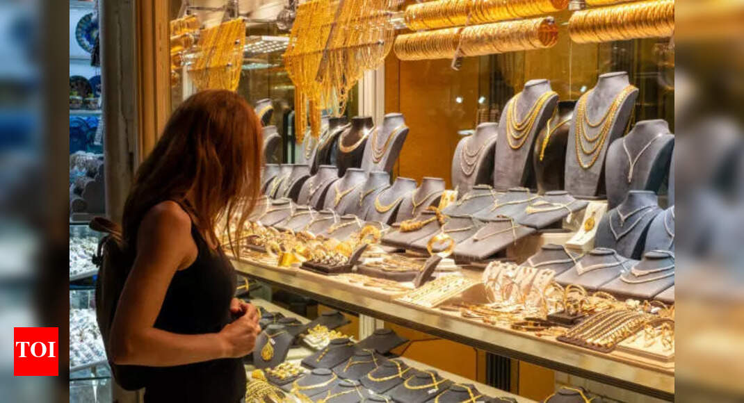 Gold is glittering again! Dhanteras 2025 sees jewellery sales soar despite high prices