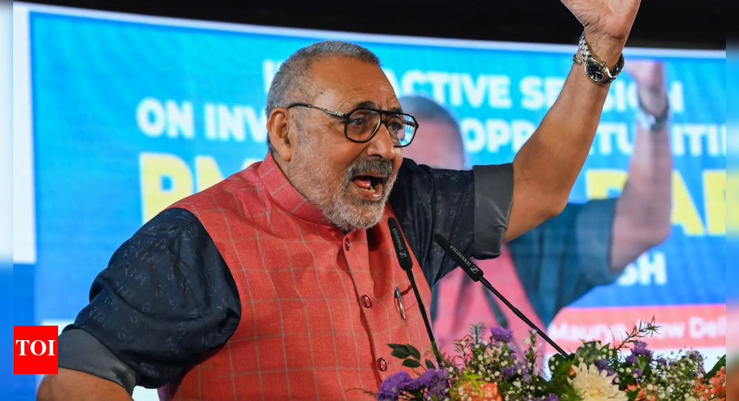 <div>'Thugbandhan': Giriraj Singh criticises Mahagathbandhan disunity; claims NDA confident of Bihar victory</div> <div>'Thugbandhan': Giriraj Singh criticises Mahagathbandhan disunity; claims NDA confident of Bihar victory</div>