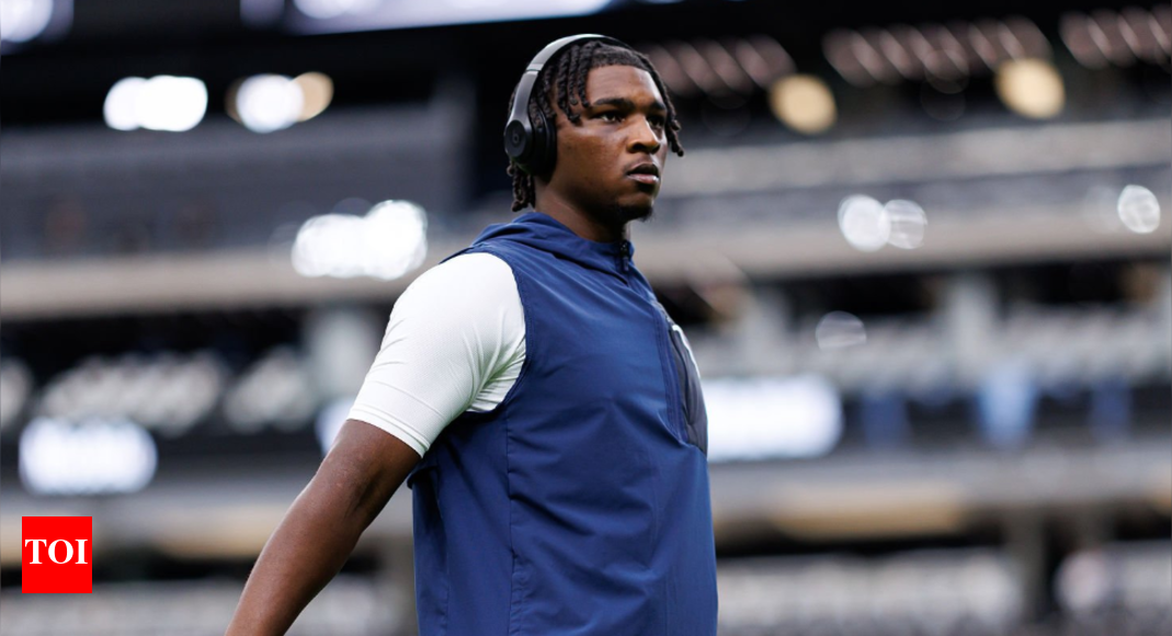Will Cam Ward play against the New England Patriots today? Latest injury update on the Tennessee Titans rookie quarterback