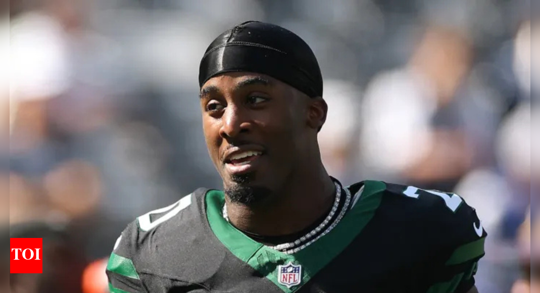 Will Breece Hall play against the Carolina Panthers today? Latest injury update on the New York Jets' running back