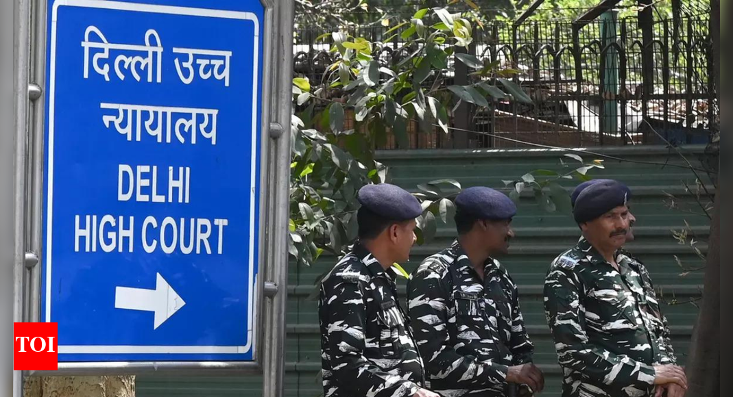 ‘Alimony not tool to enrich status of 2 capable persons’: Delhi HC denies maintenance to financially self-sufficient railway officer