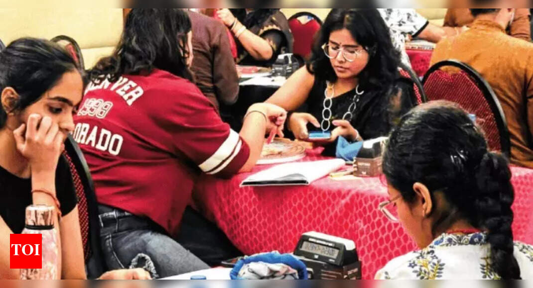 Gyttja, Caziques, Mbaqanga Scrabble’s now a competitive sport